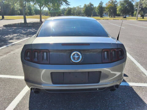 2014 Ford Mustang V6