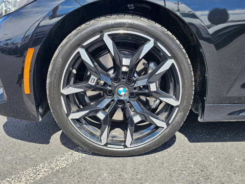 2025 BMW 3 Series 330i xDrive