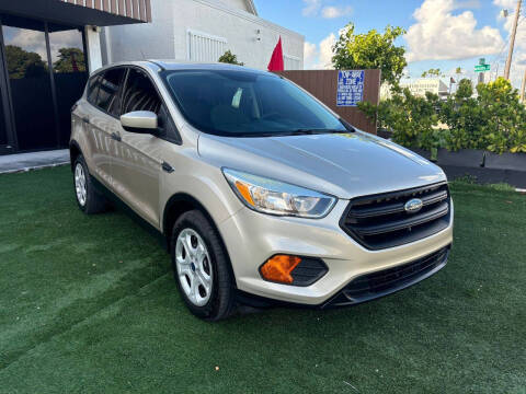 2017 Ford Escape for sale at UNITED AUTO BROKERS in Hollywood FL