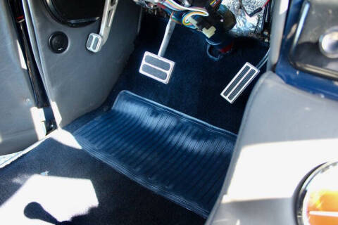 1946 Ford Super Deluxe