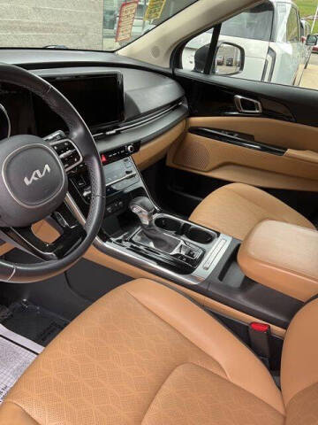 2022 Kia Carnival EX