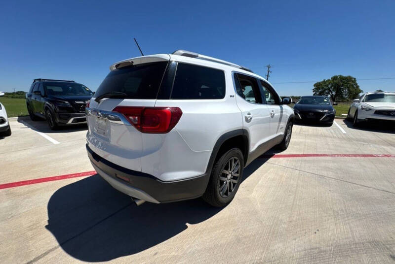 2017 GMC Acadia SLT-1
