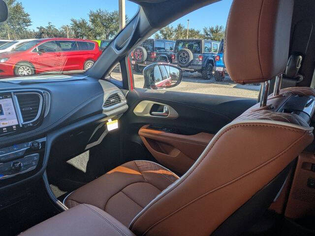2026 Chrysler Pacifica Pinnacle