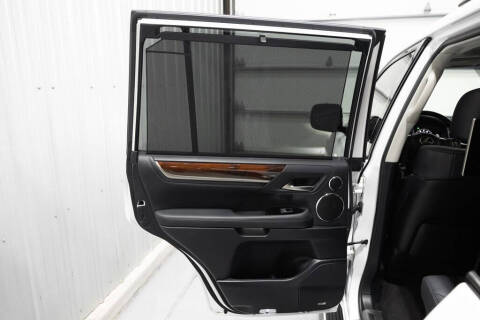 2021 Lexus LX 570 Three-Row