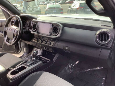 2022 Toyota Tacoma TRD Off-Road