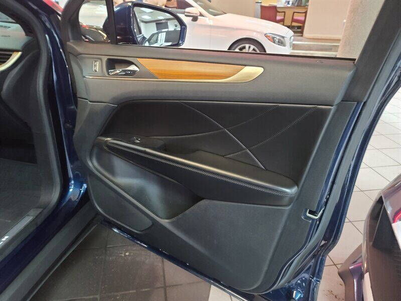 2017 Lincoln MKC Select