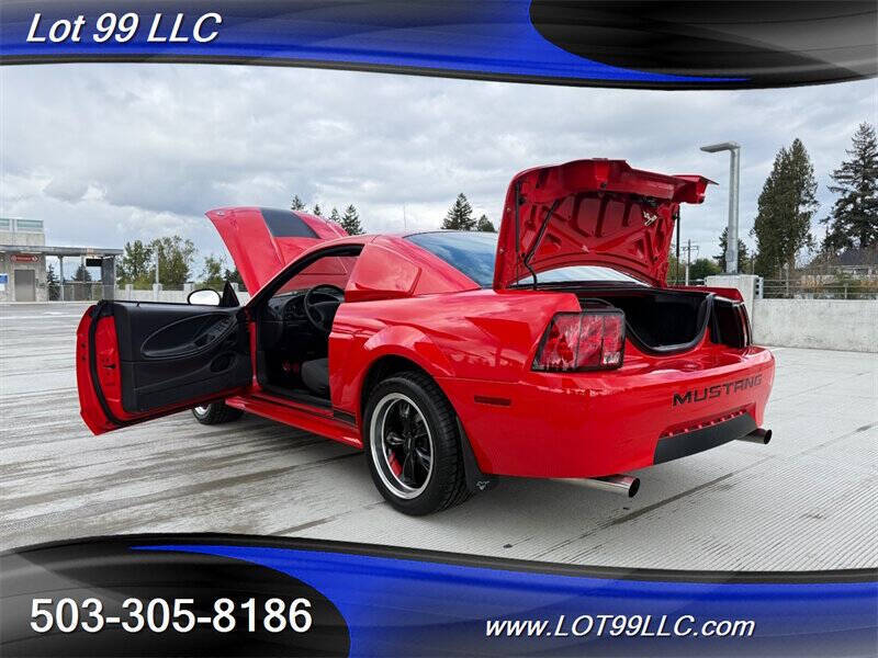 2000 Ford Mustang