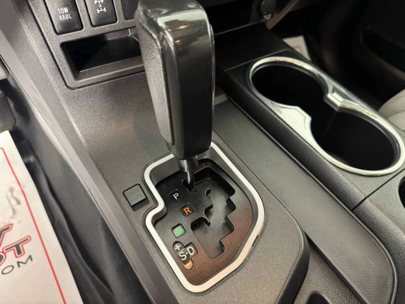 2019 Toyota Sequoia Limited