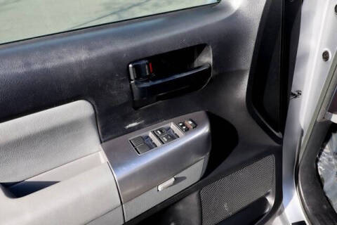 2018 Toyota Sequoia SR5