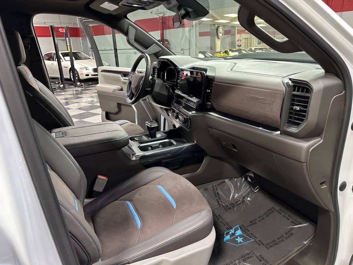 2023 Chevrolet Silverado 1500 24