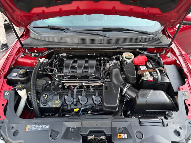 2015 Ford Taurus SEL