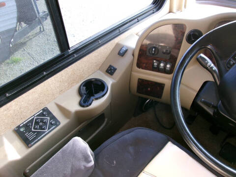 2013 Thor Motor Coach Challenger 37kt