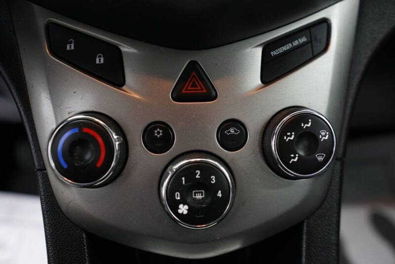 2015 Chevrolet Sonic LT Auto