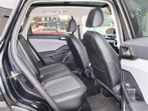 2022 Volkswagen Taos SE