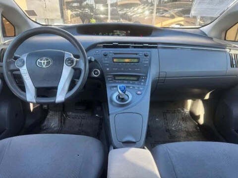 2010 Toyota Prius II