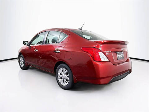 2017 Nissan Versa 1.6 SV