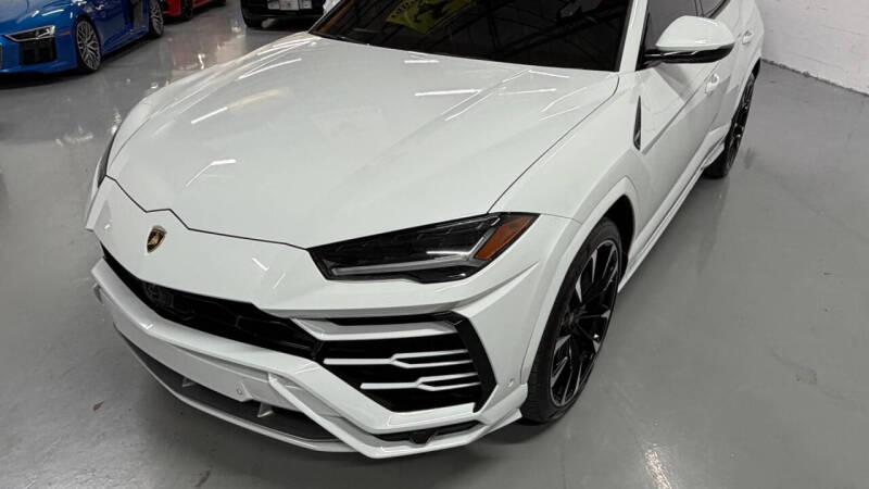 2020 Lamborghini Urus