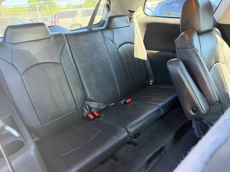2016 Buick Enclave Leather