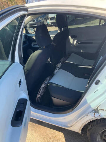 2012 Toyota Prius c Two