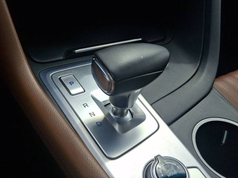 2021 Genesis G70