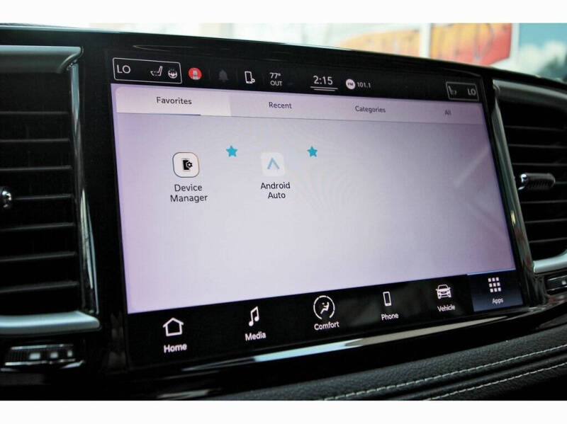 2022 Chrysler Pacifica Touring