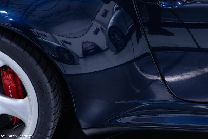 1996 Porsche 911 39