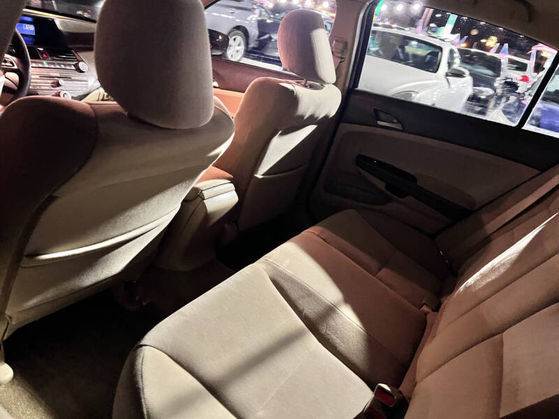 2010 Honda Accord LX-P