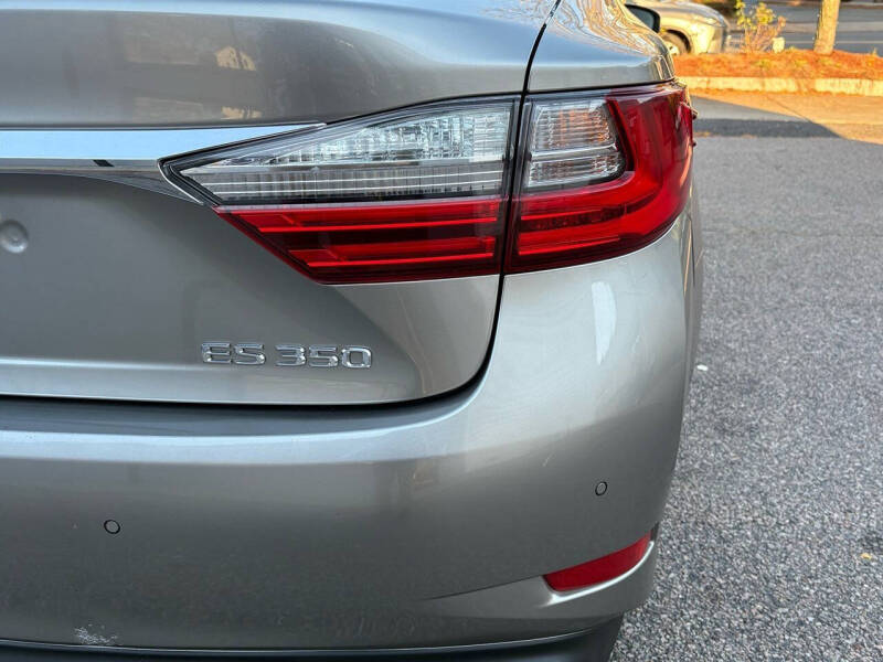 2017 Lexus ES 350
