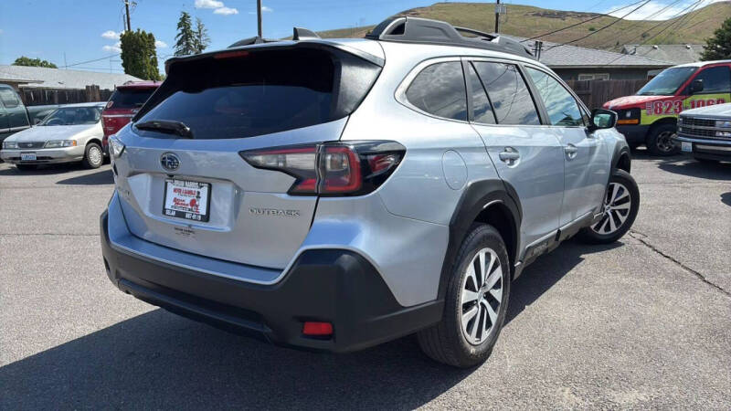 2023 Subaru Outback Premium