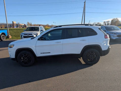 2023 Jeep Cherokee Altitude Lux