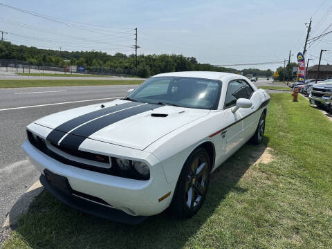 2013 Dodge Challenger R/T Plus