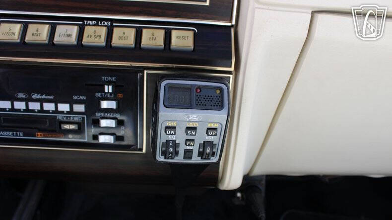 1982 Lincoln Mark VI