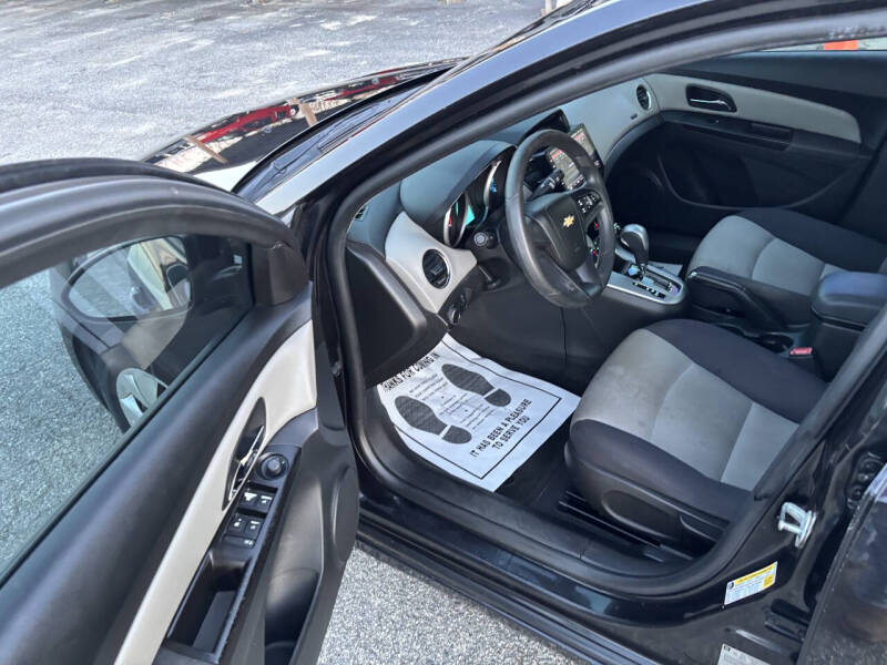 2014 Chevrolet Cruze LS Auto