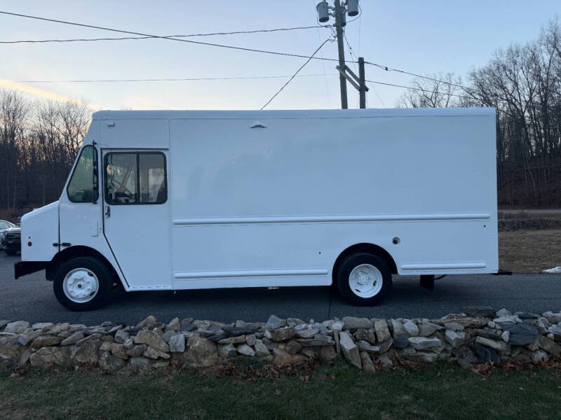 2020 Freightliner MT45 Chassis