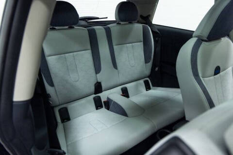 2025 MINI Hardtop 2 Door Cooper Signature Trim