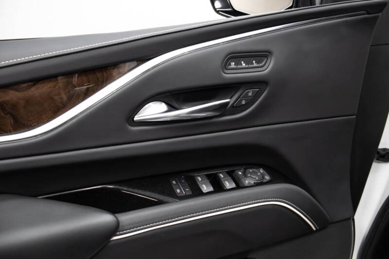 2022 Cadillac Escalade Sport Platinum