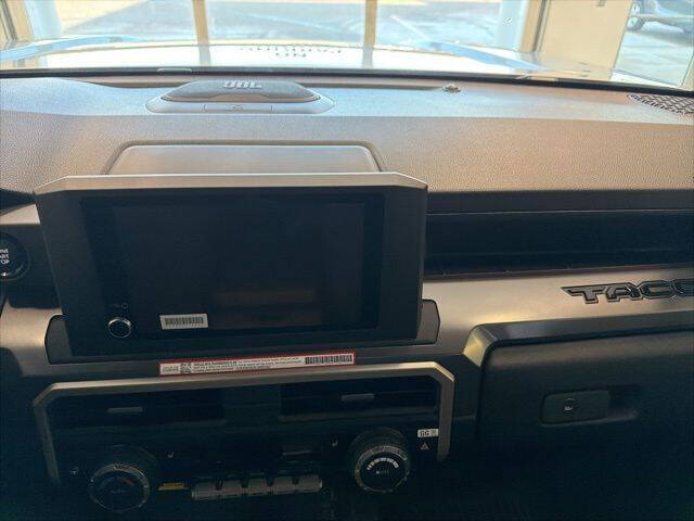 2026 Toyota Tacoma SR5 - Photo 25