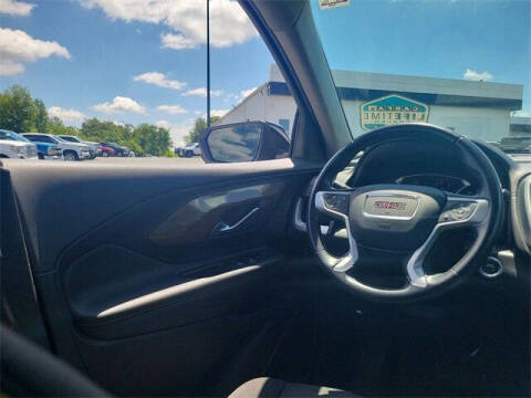 2021 GMC Terrain SLE