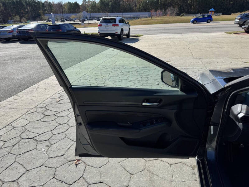 2021 Nissan Altima 2.5 SR