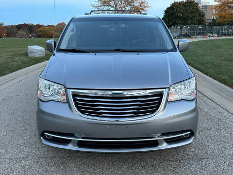 2016 Chrysler Town and Country for sale at Sphinx Auto Sales LLC in Milwaukee WI