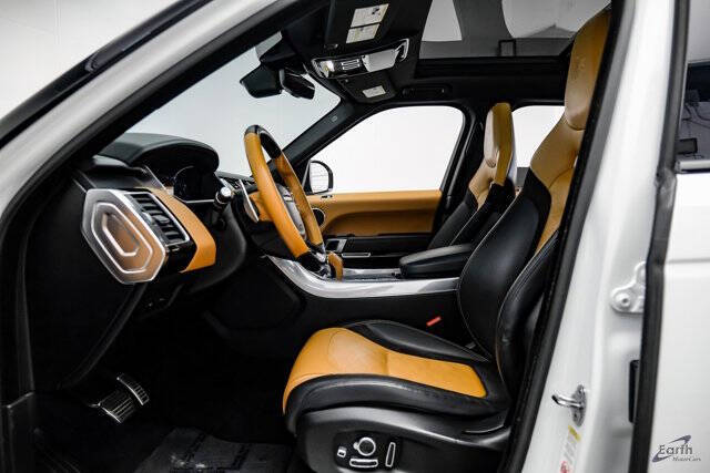 2020 Land Rover Range Rover Sport SVR
