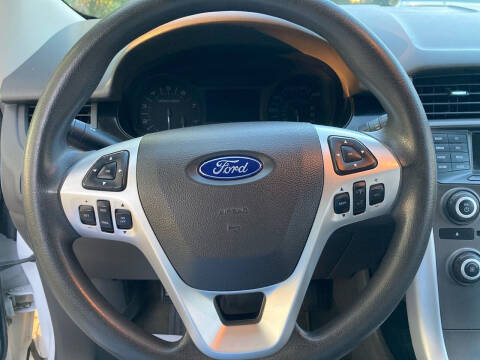 2014 Ford Edge SE