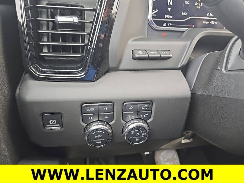 2025 GMC Sierra 2500HD
