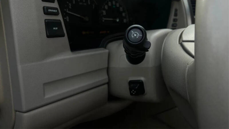 2005 Cadillac XLR