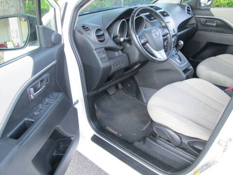 2012 Mazda MAZDA5 Touring