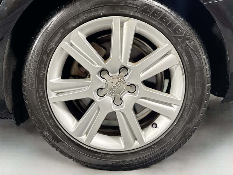 2010 Audi A4 2.0T quattro Premium