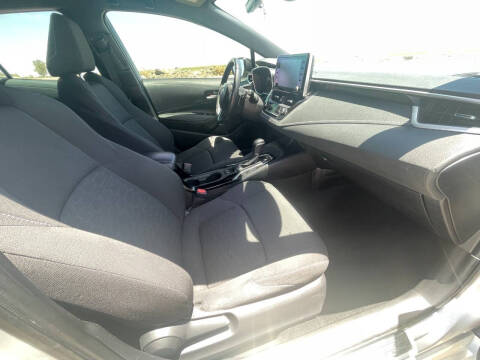 2022 Toyota Corolla Hatchback SE