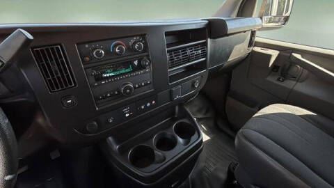 2024 Chevrolet Express 2500