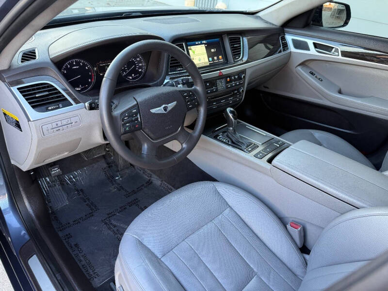 2015 Hyundai Genesis 3.8L