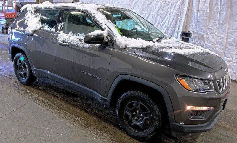 2017 Jeep All-New Compass Sport's photo